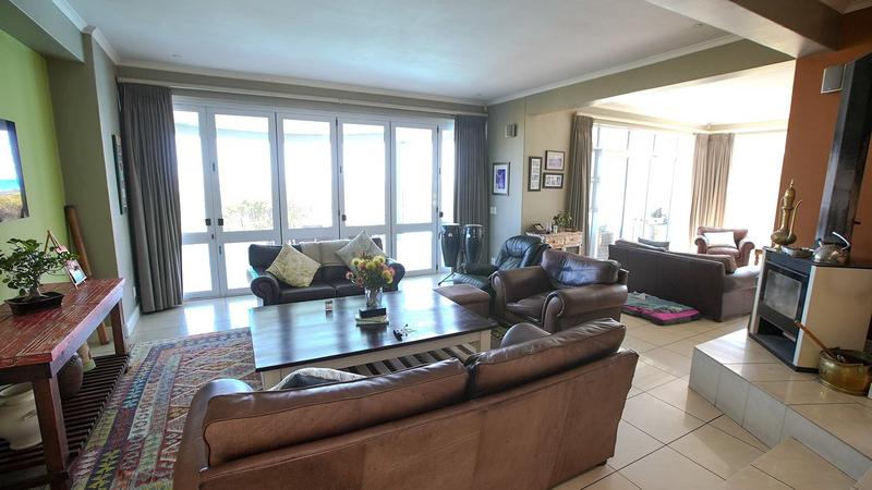 5 Bedroom Property for Sale in Crofters Valley Western Cape